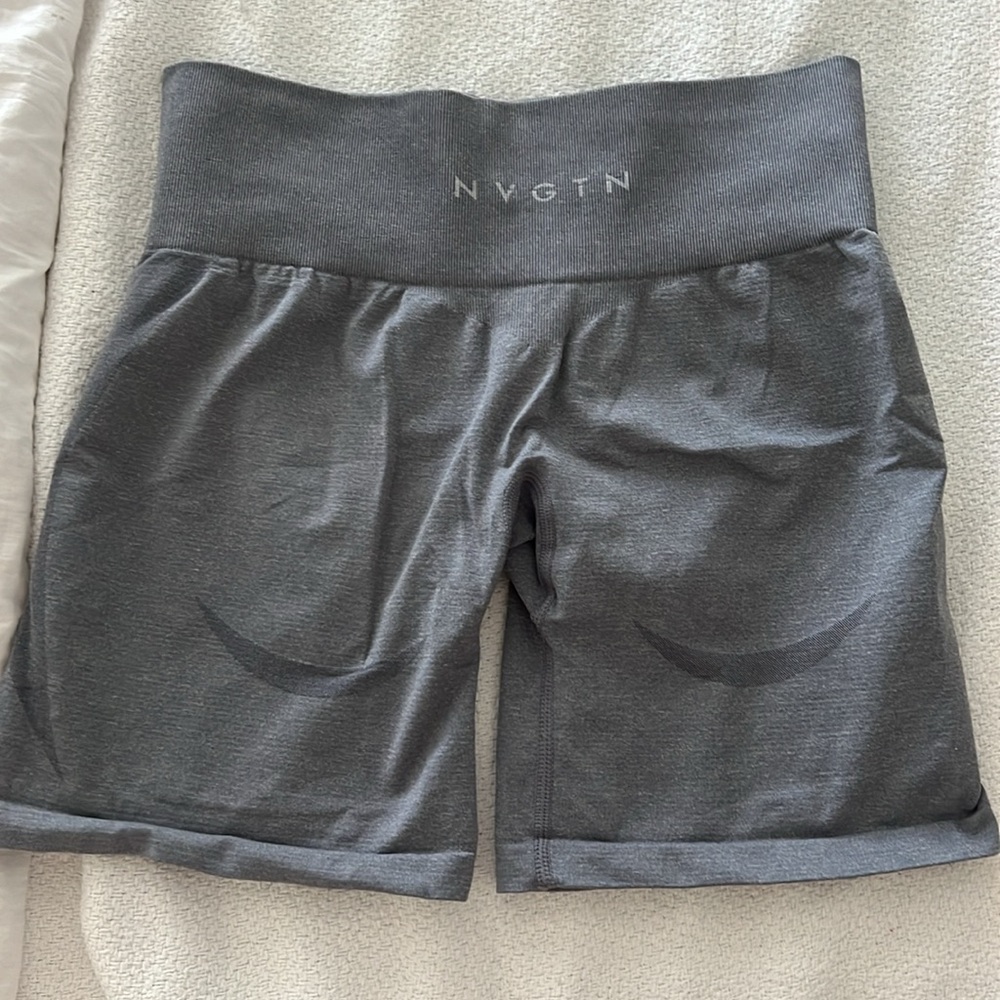 nvgtn contour seamless